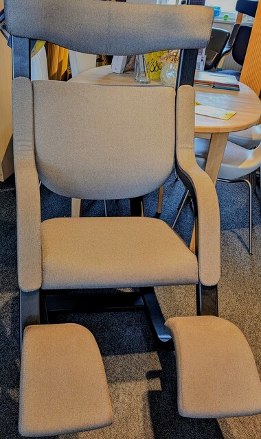 Gravity (kommission)